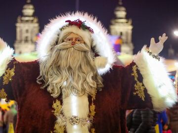 FOTOS: Santa Claus recorre las calles de la capital; conoce al artista urbano que trae alegría a chicos y grandes