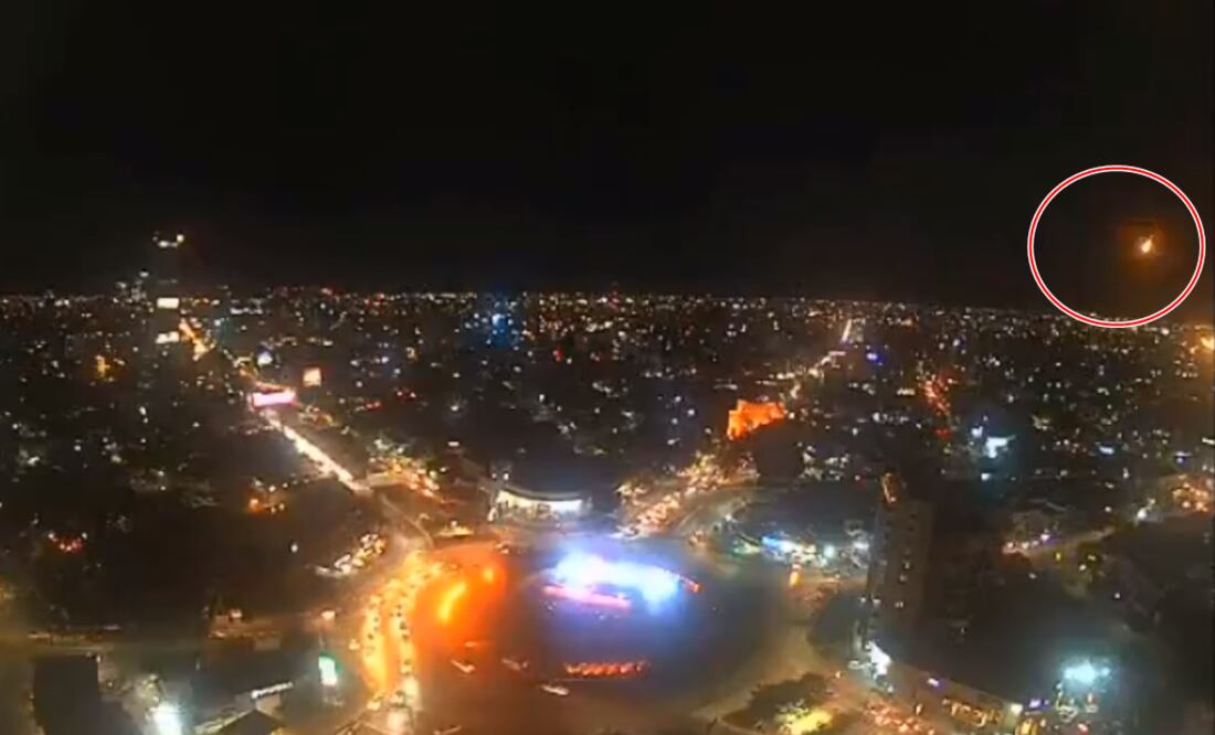 Así se vio el fenómeno en Jalisco, aunque también fue visible en Michoacán, Morelos, Querétaro, Oaxaca, Hidalgo, Tlaxcala y la CDMX. FOTO: Webcams de México