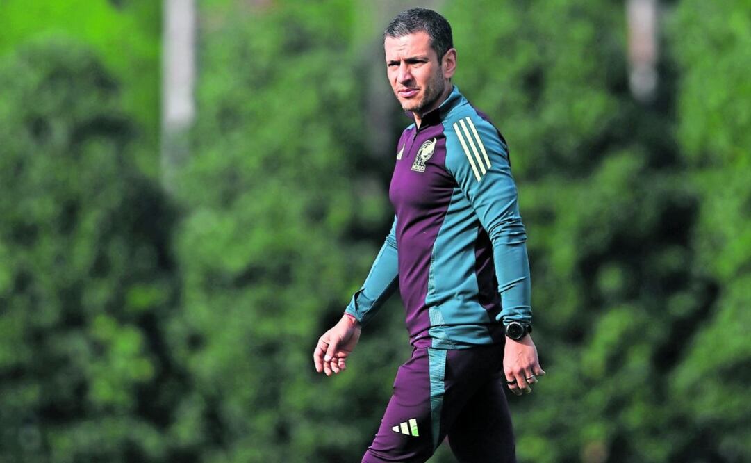 Quiere ver qué jugadores muestran liderazgo. Foto: Imago7