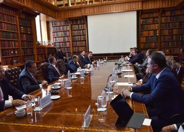 Se reúne Navarrete Prida con gobernadores del PRI