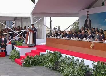 Cienfuegos pide luchar por ideales con honor y lealtad