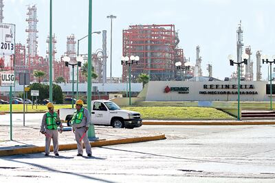 Realizan ajuste operativo en refinería de Cadereyta, NL