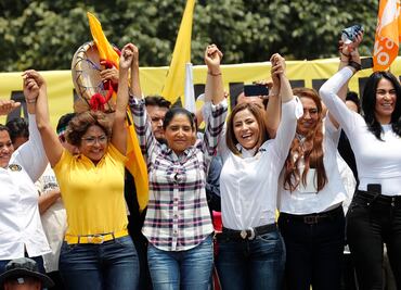 Barrales arropa a Arias y Anguiano