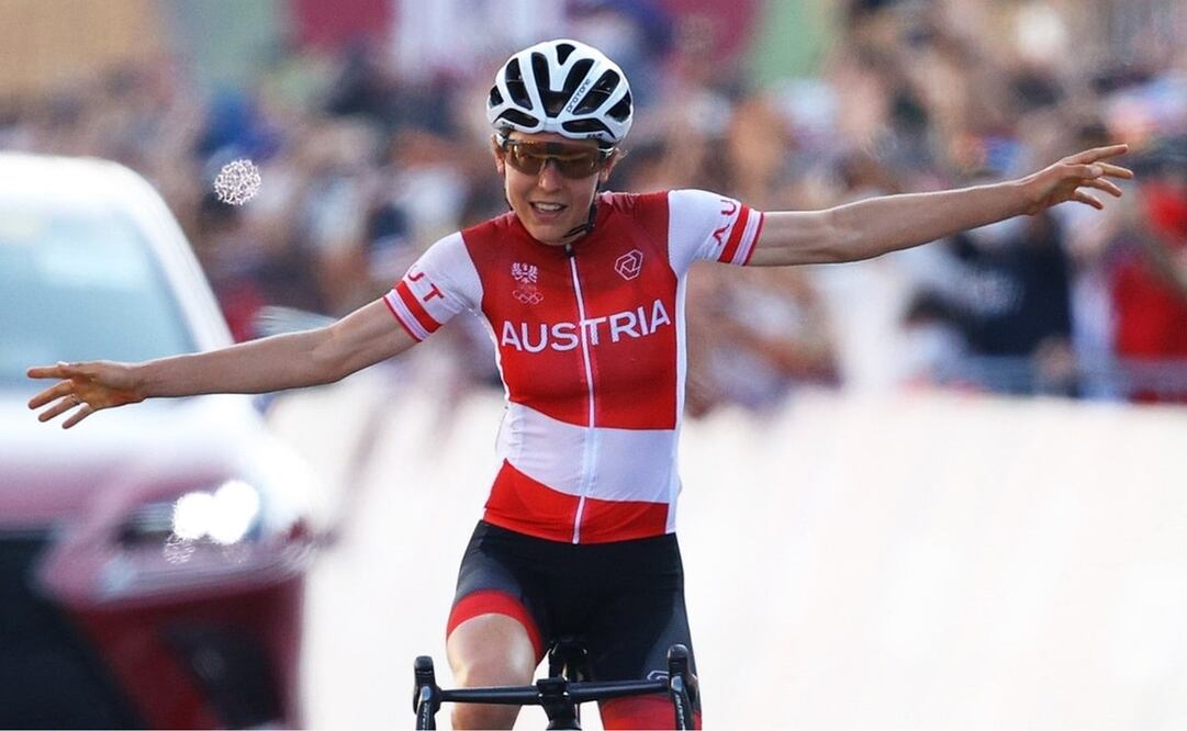 Tokio 2020: la hazaña de la doctora en matemáticas que ganó una medalla de oro en ciclismo con tal ventaja que la segunda no se dio cuenta