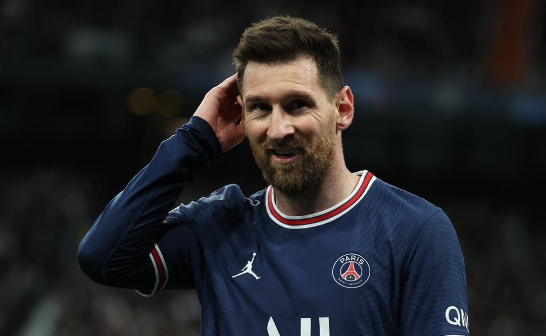 Messi fue abucheado por la afición del PSG tras ser eliminados de la Champions League - FOTO: EFE