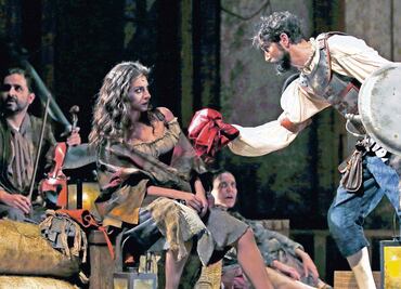 Teatreros absorben alza de costos