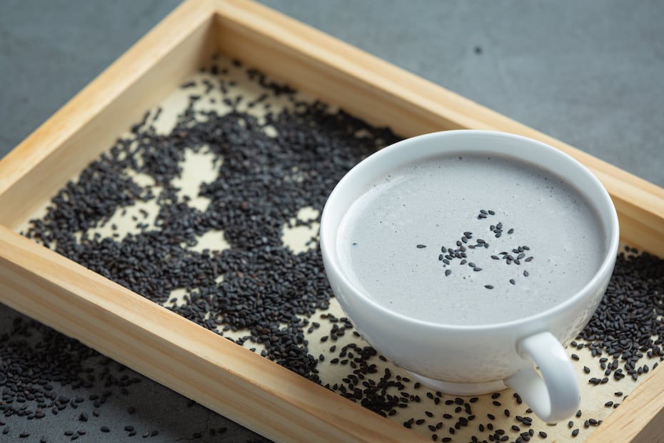 La chía pude ser utilizada en recetas de postres para dar textura. Foto: Freepik