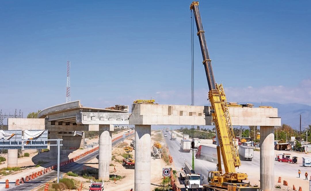 Autoridades supervisan el distribuidor vial San Roberto, el puente El Tokio y puente “Y” Griega. Foto: Especial