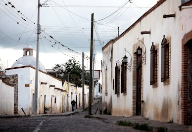 Viaja a un Pueblo Mágico, chelero y fantasmagórico