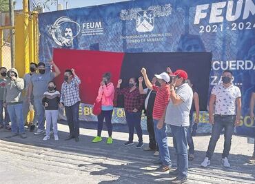 Administrativos de la UAEM se van a huelga