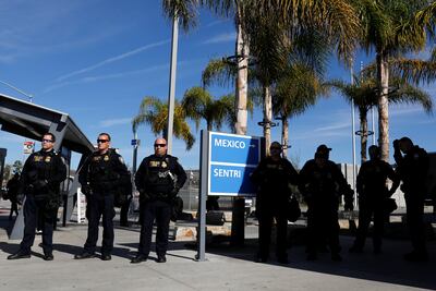Detienen tráfico fronterizo en cruce entre San Diego y Tijuana