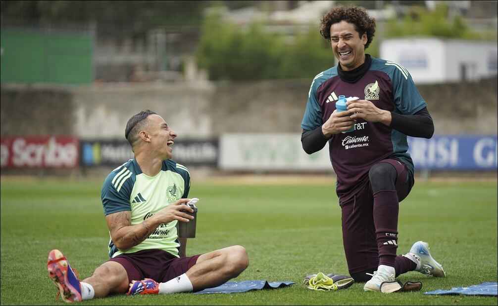 Andrés Guardado y Guillermo Ochoa, en la concentración de la Selección Mexicana. FOTO: Imago7