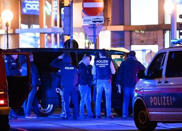 Policía confirma seis distintos ataques en el centro de Viena