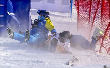 Impactante accidente de un esquiador en Suiza; fue evacuado en helicóptero