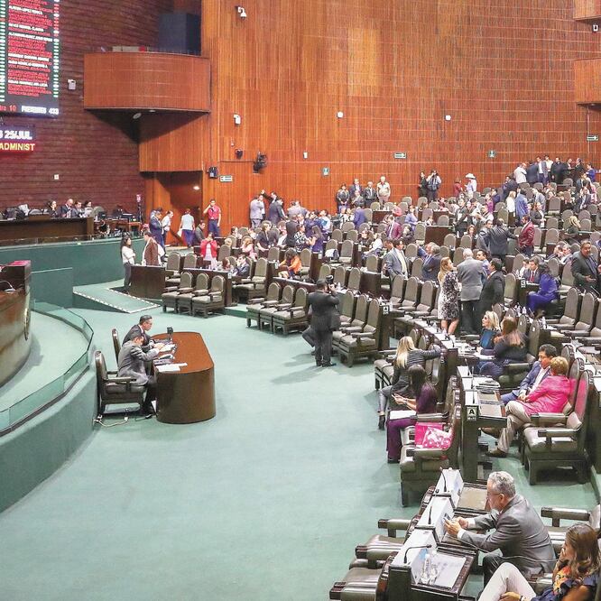 Amplían la austeridad. Morena impulsa ajustes al gasto de institutos y comisiones autónomas, como INE y CNDH. Foto/ARCHIVO EL UNIVERSAL