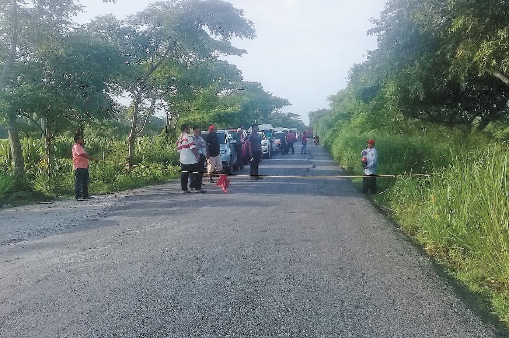 Hasta ayer, solamente se mantenía el cierre del acceso a los campos petroleros de Sánchez Magallanes, San Ramón, Rodador y Cinco Presidentes. Foto: CORTESÍA. ABEL GONZÁLEZ