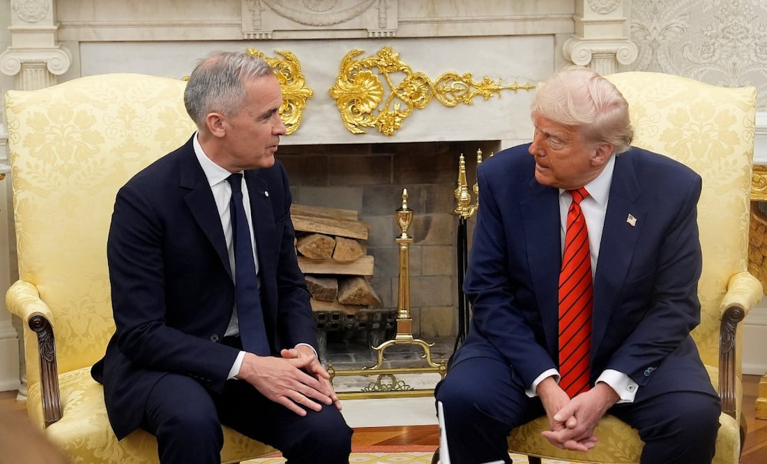 Los presidentes de Canadá, Mark Carney, y de Estados Unidos, Donald Trump. Foto: AP