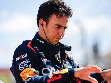 Checo Pérez tras la penalización que le costó el podio: Los comisarios no saben lo que pasa dentro del auto