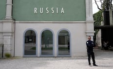 Jurado de la Bienal de Venecia deja sus cargos en medio de polémica por Rusia e Israel