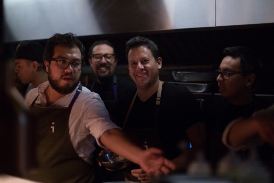 Restaurante Intro cumple 15 años y así lo festeja