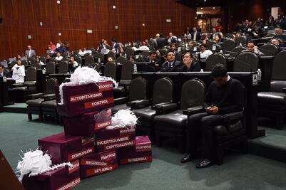 Chocan diputados del PAN y Morena por Ley de Administración Pública