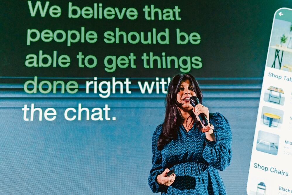 Nikila Srinivasan, vicepresidenta de producto de mensajería de negocios de Meta, visitó la CDMX.