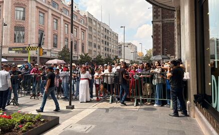 Citadinos lamentan no poder ingresar a inauguración del evento México-Tenochtitlán; tras ceremonia abrirán al público en general
