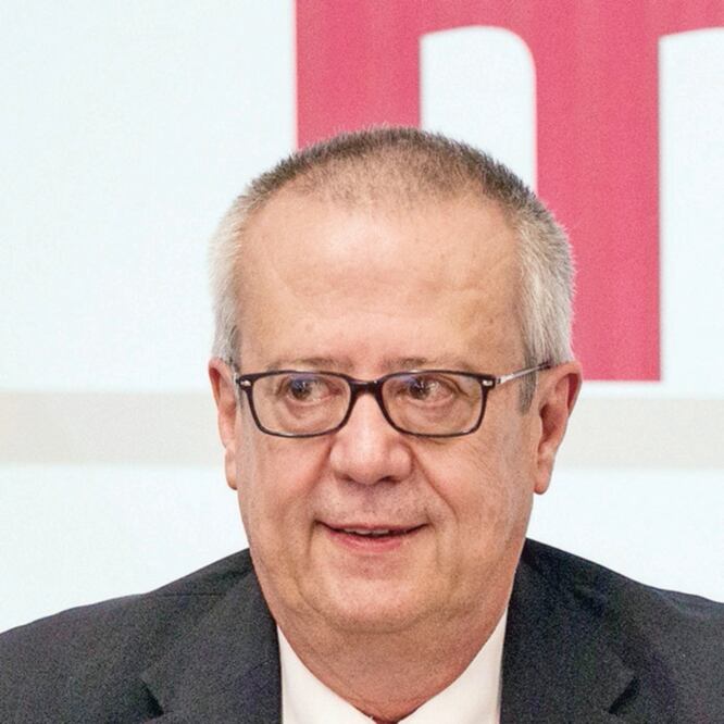 Carlos Urzúa. Archivo El Universal