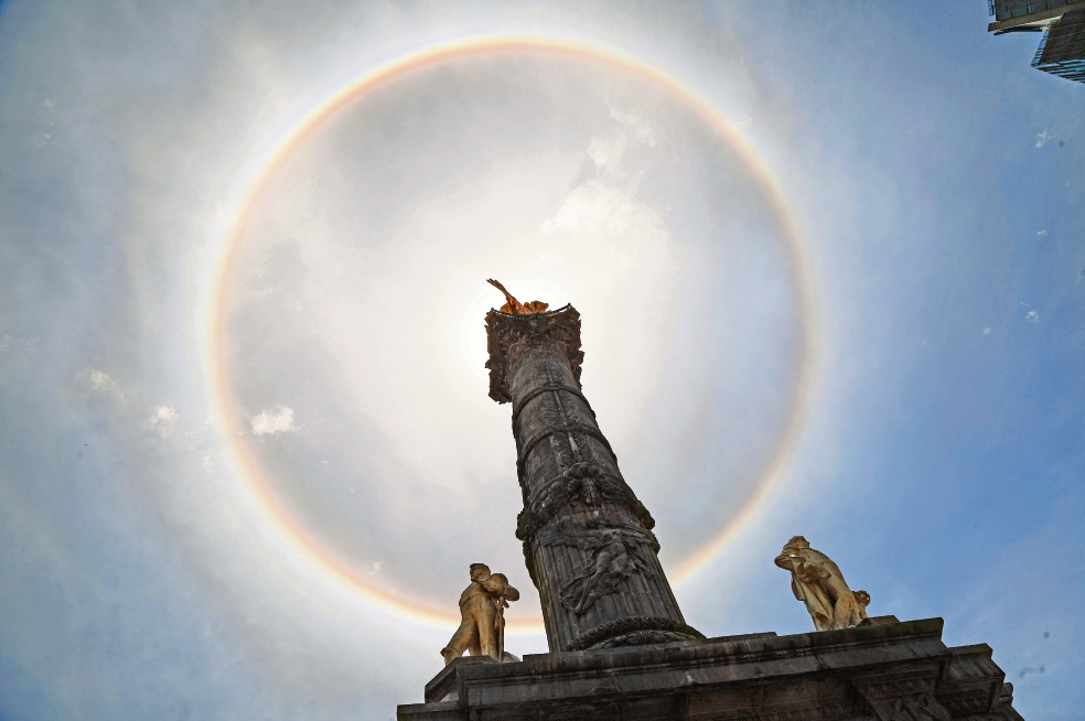Sorprende la aparición de halo solar a capitalinos