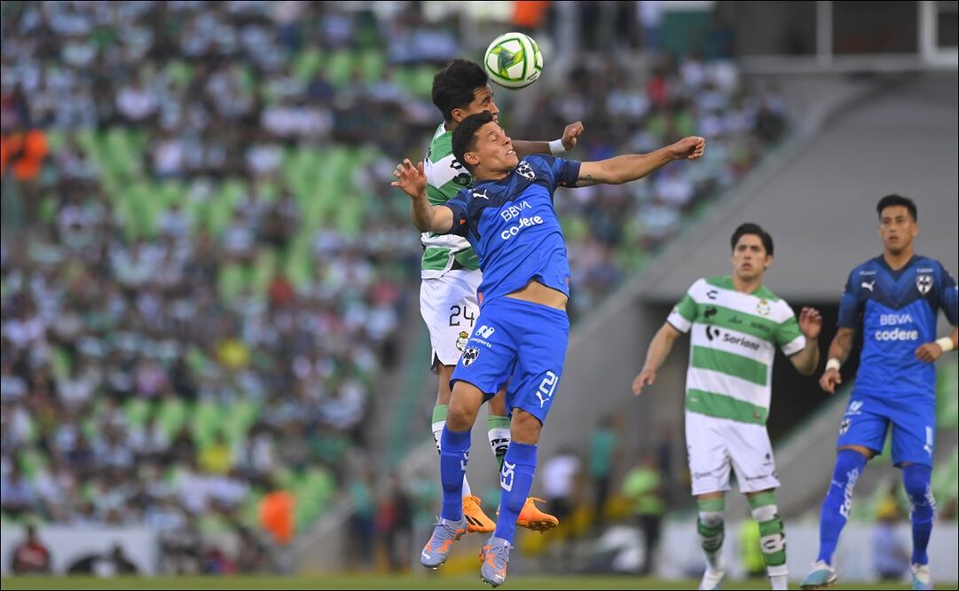 Santos y Rayados empataron en el TSM Corona - Foto: Imago7