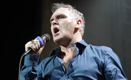 Morrissey pide al Papa que la Iglesia deje de bendecir a la tauromaquia