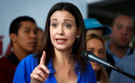 Inhabilitan a Corina Machado para cargos públicos por un año