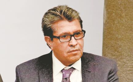 Electoral abandonar la Conago, dice Monreal