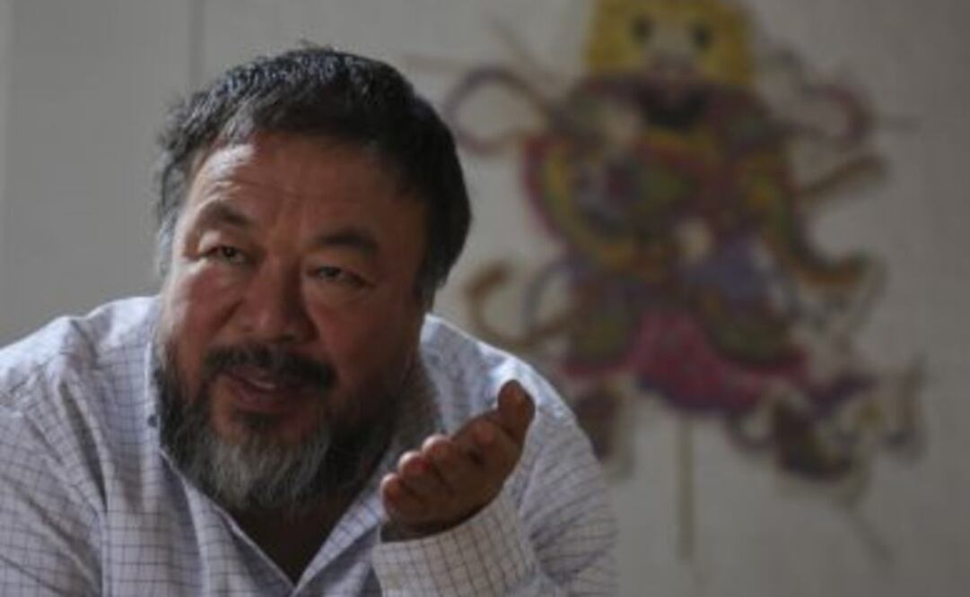 Es conocido por sus críticas al régimen comunista chino