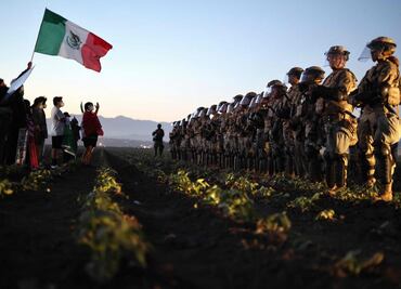 Tras resultar herido en redada de una plantación de cannabis, trabajador mexicano está con soporte vital; cayó de 9 metros