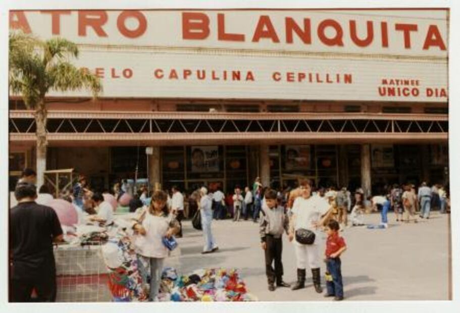 Teatro Blanquita: de catedral del espectáculo a hogar de indigentes