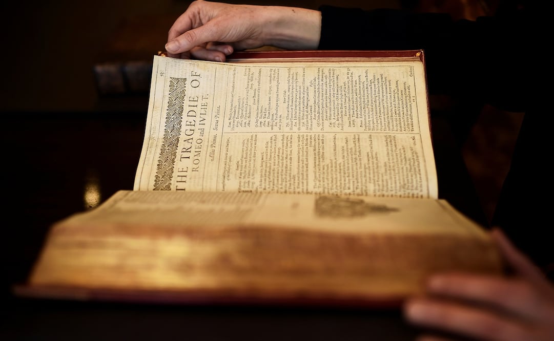 El "Primer Folio" será subastado el próximo 24 de abril por Christie's. Foto: REUTERS/Dylan Martinez