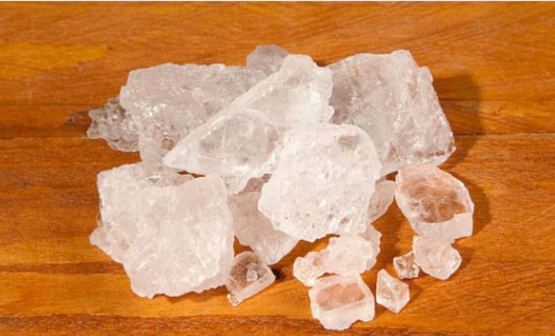 Conoce las diferencias entre uan piedra de alumbre natural y una pirata. Foto: Unsplash