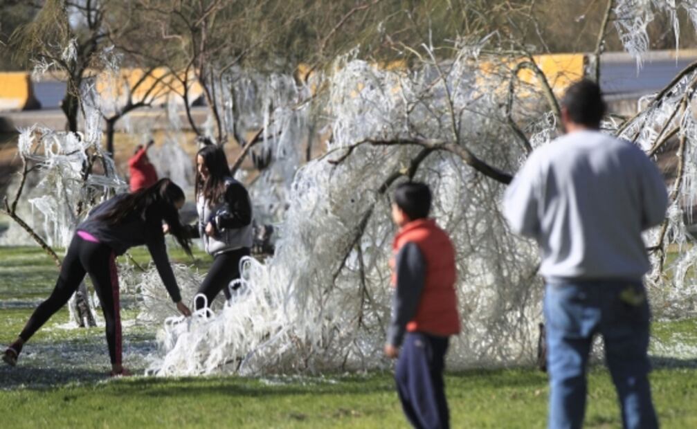 La batalla entre la economía y la salud, entre las fotos de la semana