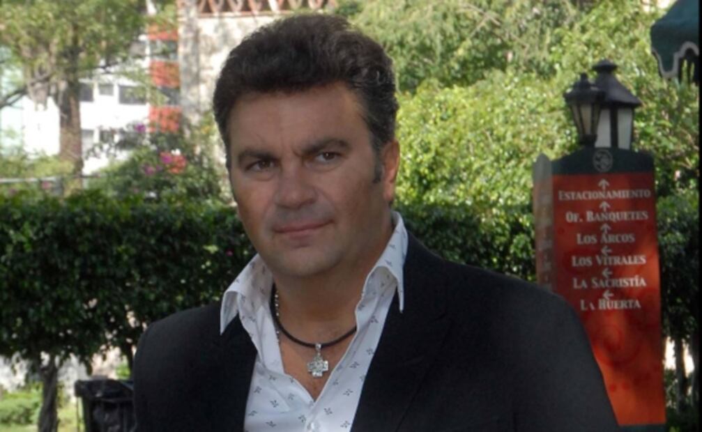 Los zapatos de pezuña de Mijares causan revuelo, pero son carísimos