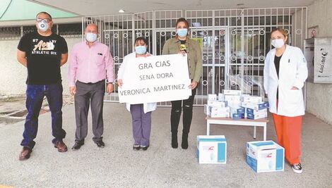 Presume senadora “agradecimiento” por donación