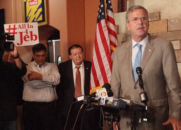 Critica Bush propuesta migratoria de Trump