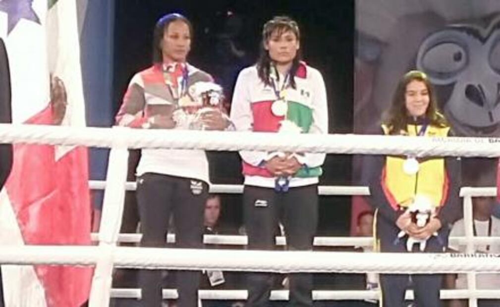 Esmeralda Falcón consigue histórico oro en boxeo