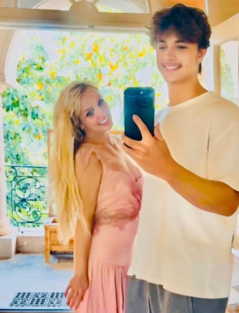 La cantante Britney Spears presume esta foto con su hijo Jayden, de 19 años.