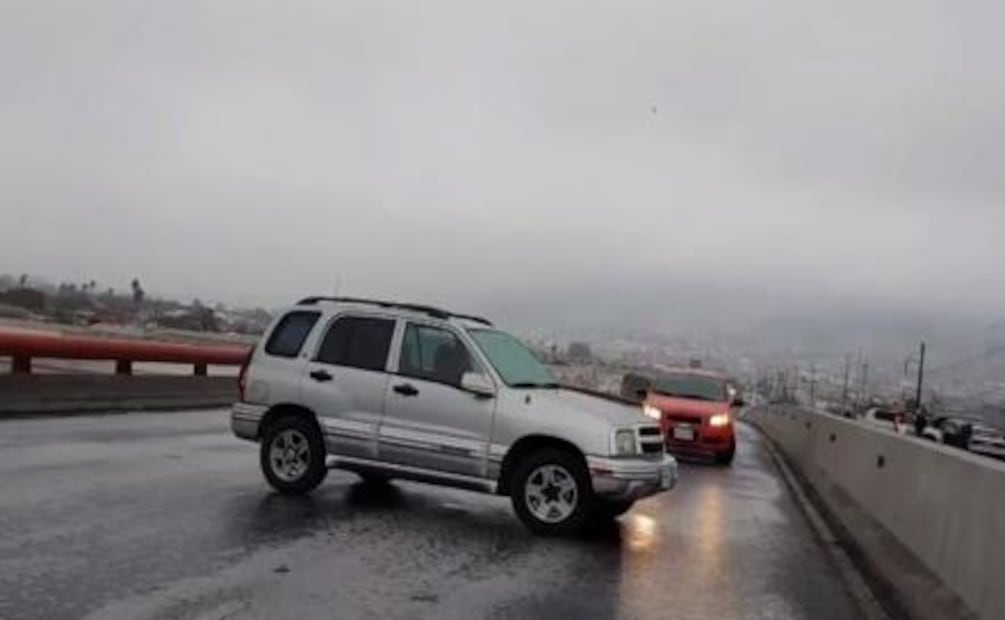 Así se ven en fotos las carambolas en NL y Coahuila