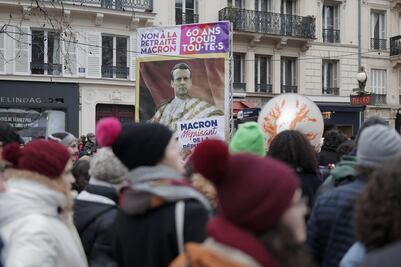 “Macron quiere que muramos trabajando”: Más de un millón protestan contra reforma de pensiones