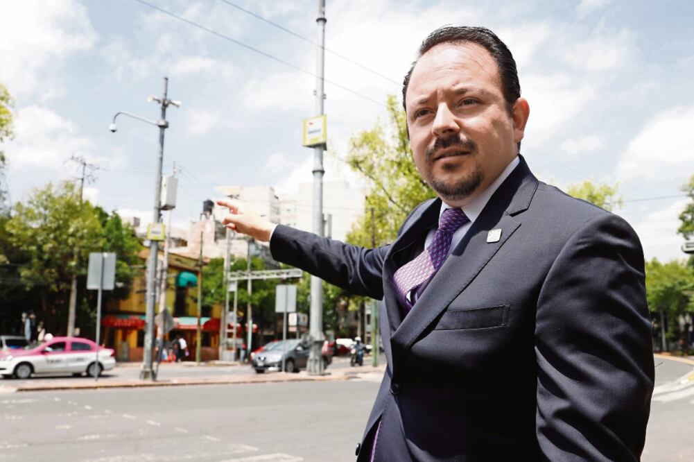 El titular del C5, Idris Rodríguez, informó que se han reparado 689 altavoces, luego de que más de mil fallaran durante el sismo del 19 de julio pasado (IRVIN OLIVARES. EL UNIVERSAL)