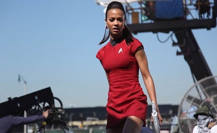 Hollywood casi despide a Zoe Saldaña por ser mamá