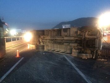 Restablecen circulación en la México-Puebla tras accidente