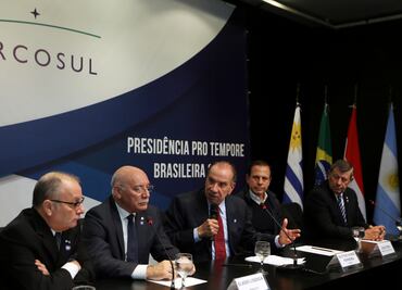 Mercosur suspende a Venezuela por "ruptura del orden democrático"